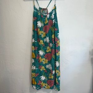 Winnie Fashion made in Hawaii Dress size L